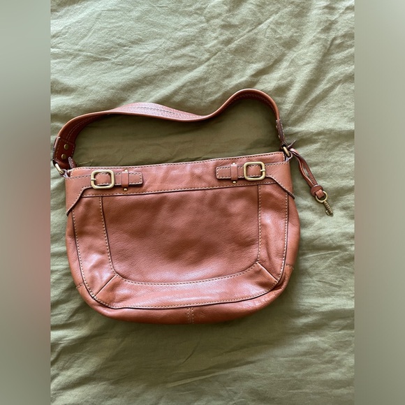 Fossil Genuine Leather Shoulder Bag!!! - Picture 2 of 8